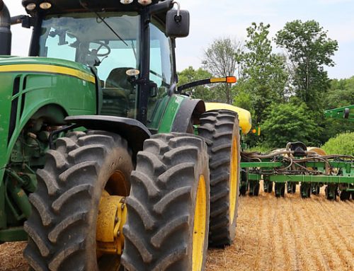 Transporte especial de maquinaria agrícola en góndola